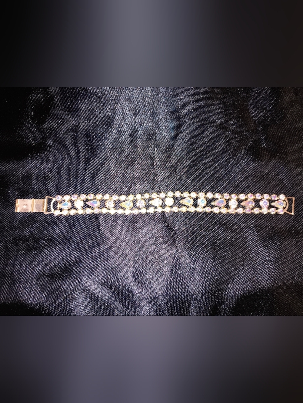 Vintage Bracelet. Costume. Clear, Irredescent Stones.